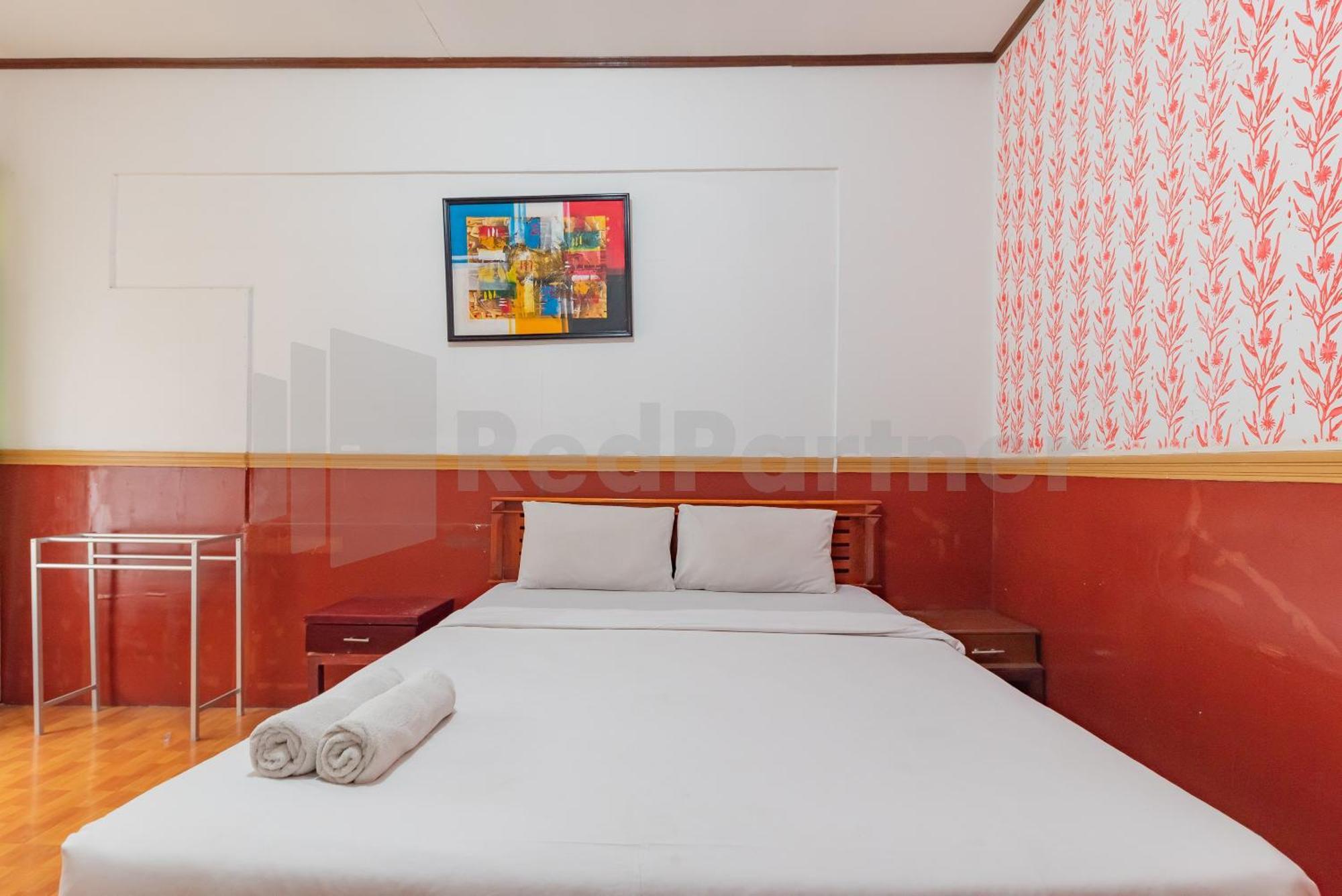 Seruni Near Alun Alun Mitra Reddoorz Hotel Lembang